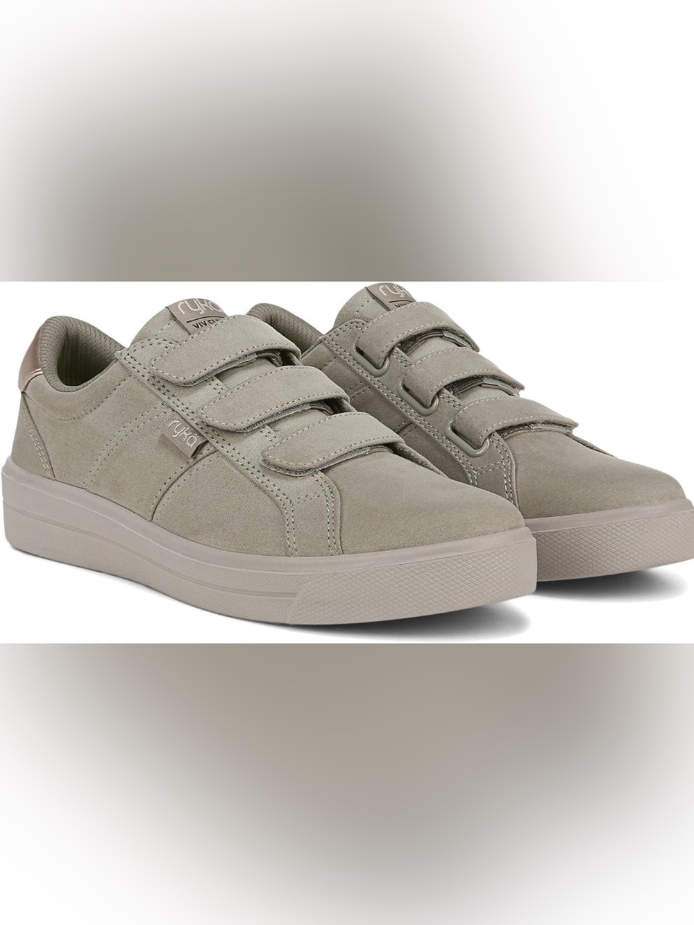 Ryka Viv 2 in Olive Green EUC Size Women’s 8W - sporty, casual, classic